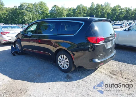 2020 Chrysler Voyager L from USA, damaged, VIN 2C4RC1AG2LR250706